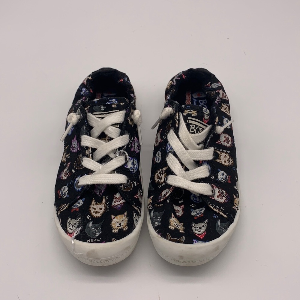 Bob's Cat's Slip on Sneaker Size  6
